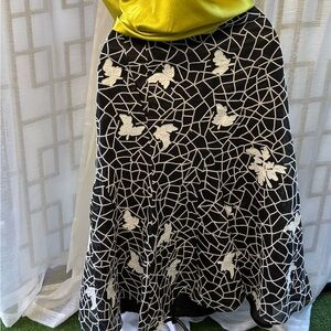 Black and White Leaves Pattern Skirt-Elegant